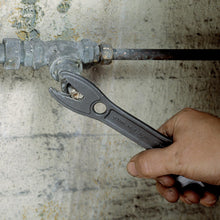 Bahco 8" Shark Wide Jaw Adjustable Wrench with Serrated Pipe Jaws and Phosphate Finish