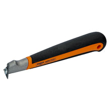 Bahco Precision Paint Scraper with ERGO™ Dual-Component Handle & Plastic Holder