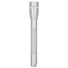 MAGLITE Xenon 2-Cell AA Flashlight Silver